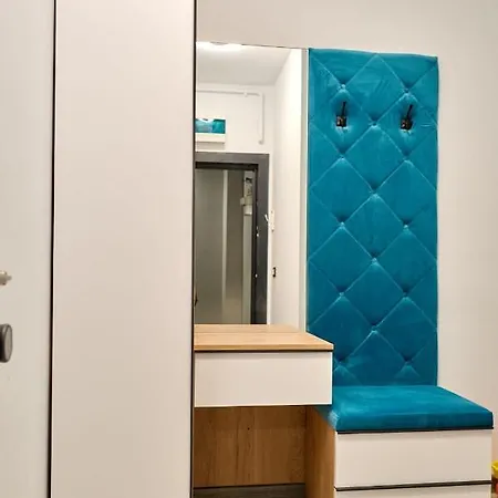 Mau Alezzi Apartament *