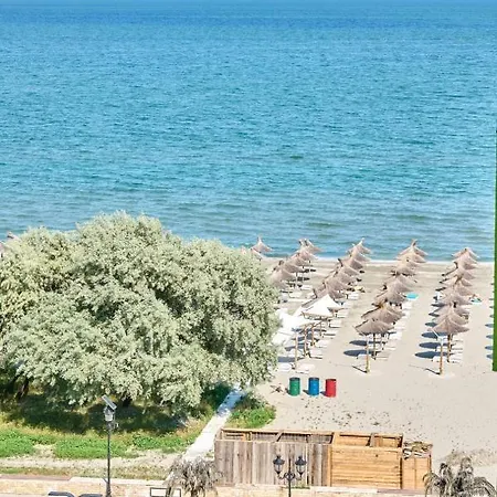 Mau Alezzi Apartament Năvodari