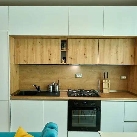 Mau Alezzi Apartmán Năvodari